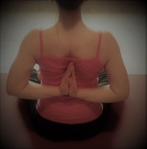 yoga ashtanga beneficios para niños y adultos